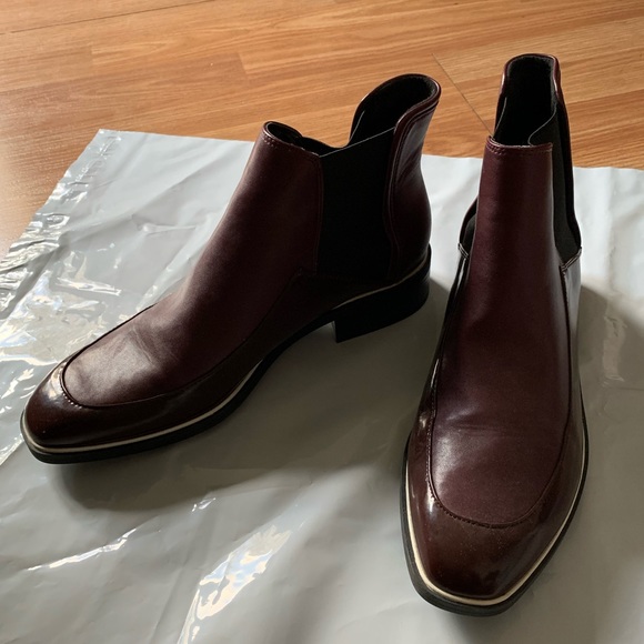 Charles & Keith NWOT Ankle Boots - Picture 3 of 6